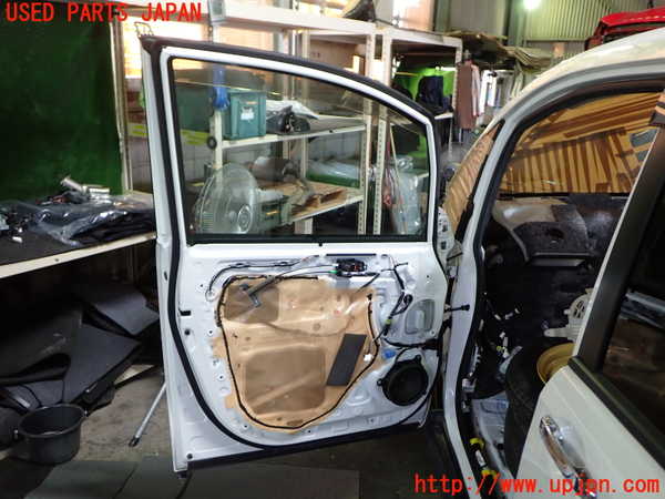 1UPJ-9241551260]ヴォクシー(ノア)(ZRR80W)左前ドア NSG M3O5 【ジャンク】_5