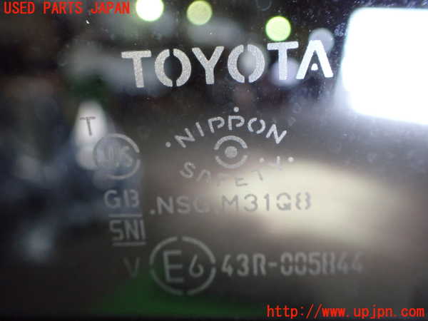 1UPJ-9241551290]ヴォクシー(ノア)(ZRR80W)右後ドア NSG M31Q8 中古_4