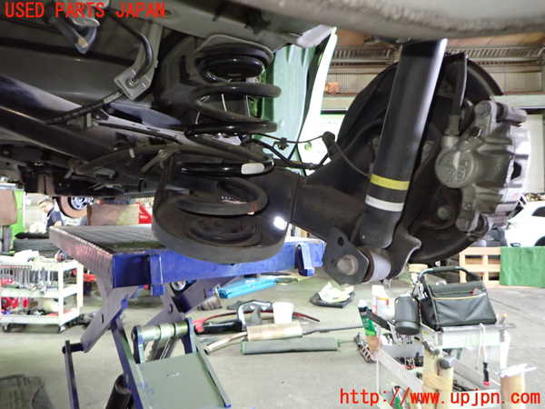 1UPJ-9241555380]ヴォクシー(ノア)(ZRR80W)リアアクスルビーム 中古_3