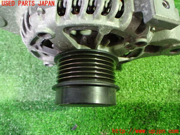 1UPJ-9241556015]ヴォクシー(ノア)(ZRR80W)オルタネーター(ダイナモ) 中古_2