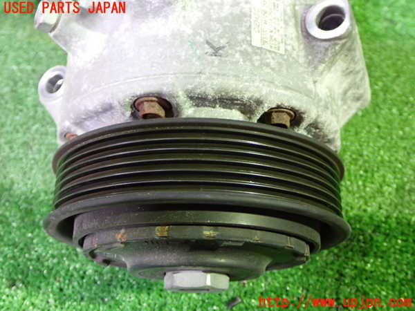 1UPJ-9241556025]ヴォクシー(ノア)(ZRR80W)エアコンコンプレッサー 中古_2