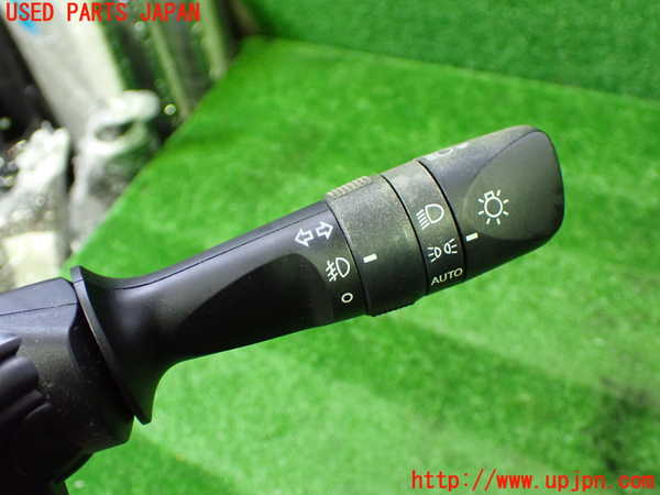 1UPJ-9241556720]ヴォクシー(ノア)(ZRR80W)コンビネーションスイッチ 中古_2
