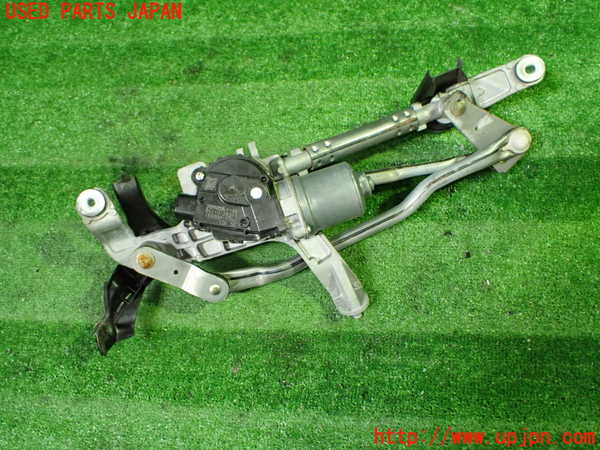 1UPJ-9241556770]ヴォクシー(ノア)(ZRR80W)フロントワイパーモーター 中古_4
