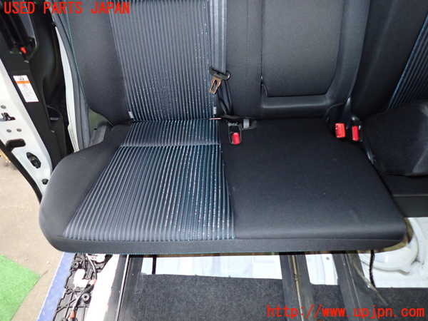 1UPJ-9241557145]ヴォクシー(ノア)(ZRR80W)右2列目シート 中古_4
