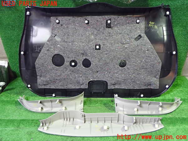 1UPJ-9241551578]ヴォクシー(ノア)(ZRR80W)バックドア内張り 中古_3