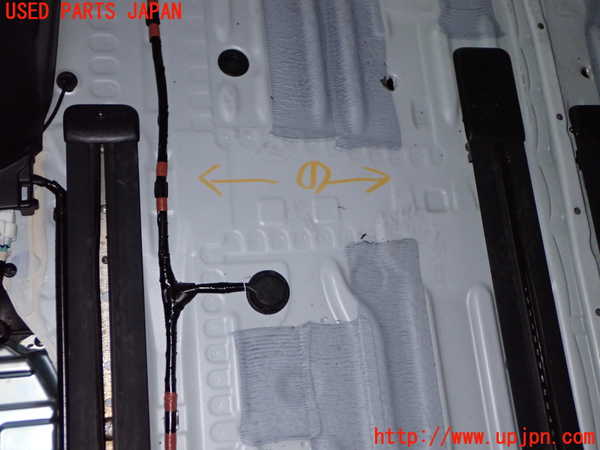 1UPJ-9241557496]ヴォクシー(ノア)(ZRR80W)シートレール①1 中古_2