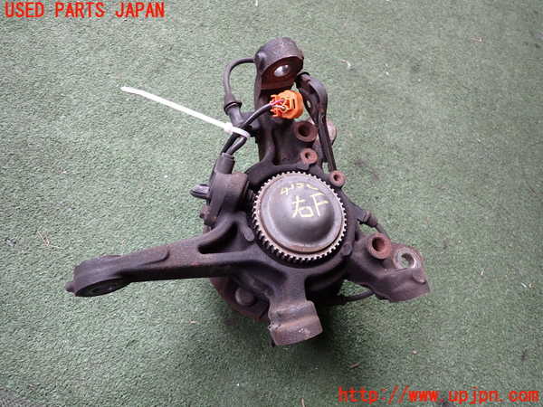 2UPJ-9241564290]S2000(AP2)右フロントナックルハブ 中古_2