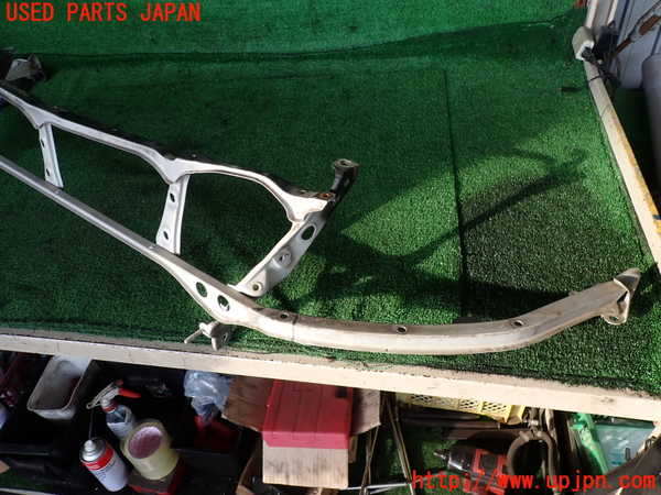 2UPJ-9241571040]ソアラ(JZZ31)アッパーコアサポート 中古_3