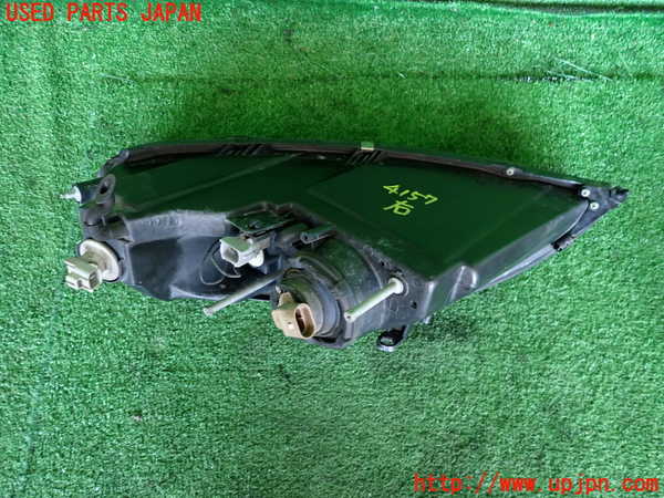 2UPJ-9241571130]ソアラ(JZZ31)右ヘッドライト ハロゲン 中古_2