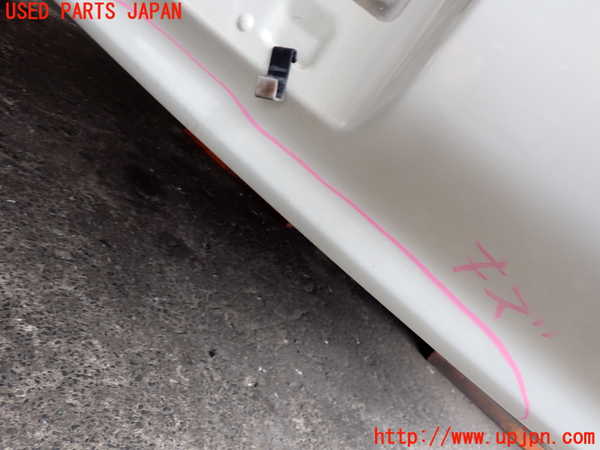 2UPJ-9241571610]ソアラ(JZZ31)リアバンパー 中古_4