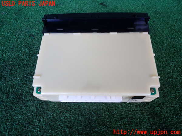 2UPJ-9241576066]ソアラ(JZZ31)エアコンスイッチ1 中古_2