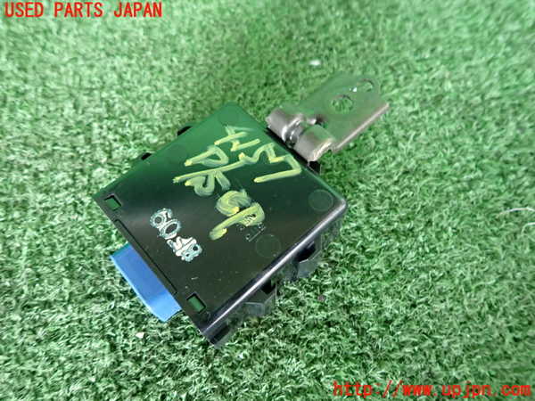2UPJ-9241576135]ソアラ(JZZ31)パワステコンピューター 中古_2