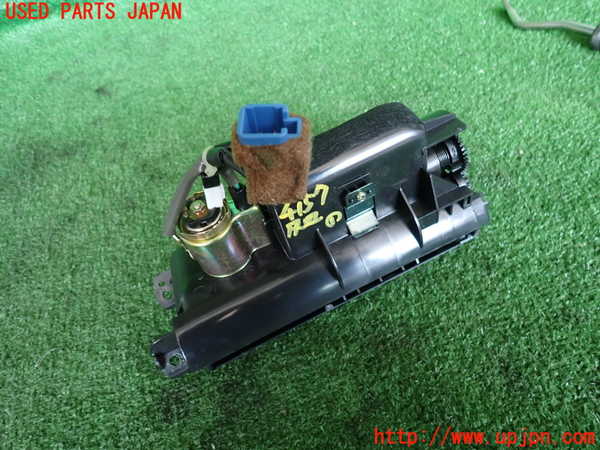 2UPJ-9241577821]ソアラ(JZZ31)灰皿1 中古_3