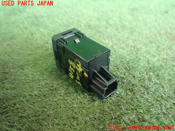 2UPJ-9241586309]シルフィ(TB17)スイッチ4 中古　(TCS OFF)_2