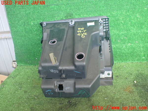 2UPJ-9241587516]シルフィ(TB17)グローブボックス1 中古_3