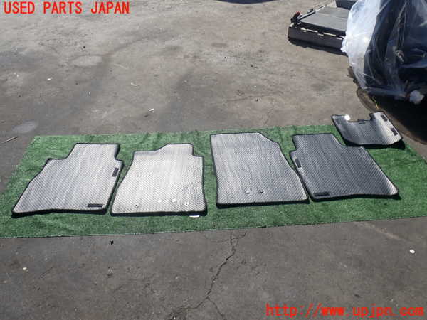 2UPJ-9241587800]シルフィ(TB17)フロアマット 中古_4