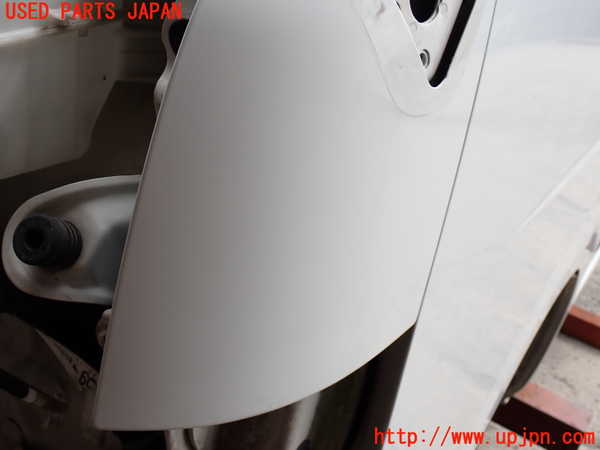 2UPJ-9241591102]ハイエースバン200系(KDH200V)左前コーナーパネル 中古_3
