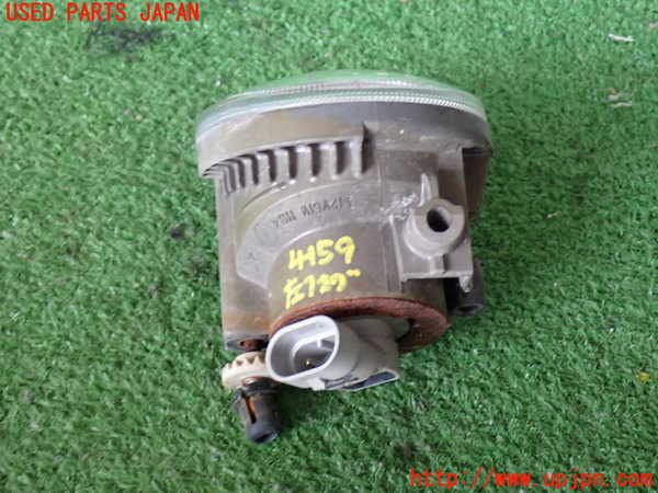 2UPJ-9241591182]ハイエースバン200系(KDH200V)左フォグ 中古_2