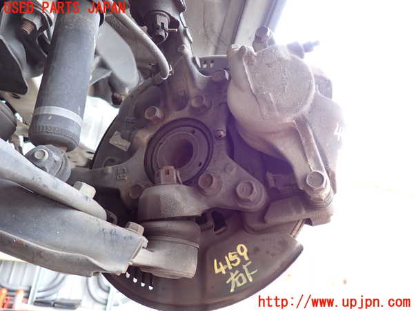 2UPJ-9241594290]ハイエースバン200系(KDH200V)右フロントナックルハブ 中古_2