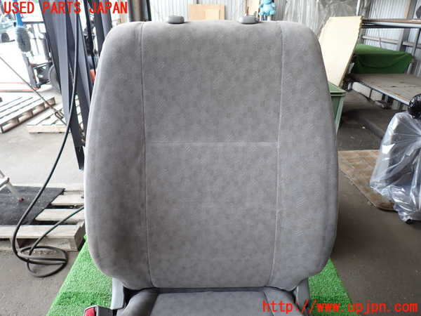 2UPJ-9241597065]ハイエースバン200系(KDH200V)助手席シート 中古_3