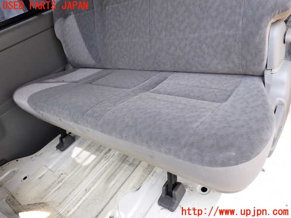 2UPJ-9241597125]ハイエースバン200系(KDH200V)2列目シート 中古_2