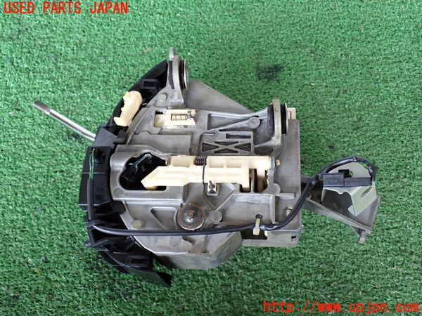 2UPJ-9241597555]ハイエースバン200系(KDH200V)ATシフトレバー 中古_2