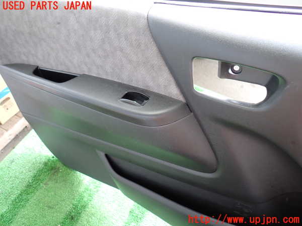 2UPJ-9241591264]ハイエースバン200系(KDH200V)左前ドア内張り 中古_4
