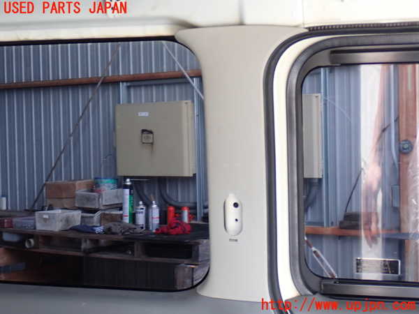 2UPJ-9241597680]ハイエースバン200系(KDH200V)左リアピラートリム 中古_2