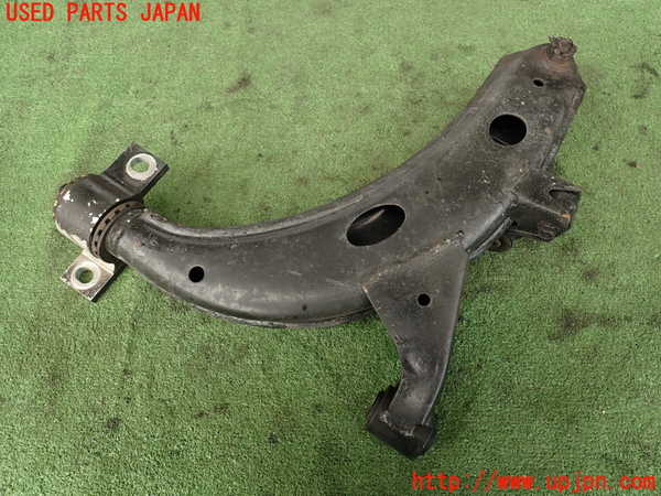 2UPJ-9241605176]フォレスター(SF5)右フロントロアアーム1 中古_4