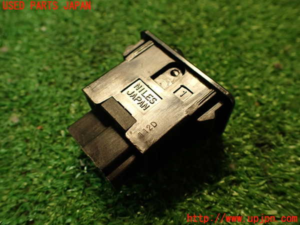 2UPJ-9241606306]フォレスター(SF5)スイッチ1(HOLD AT) 中古_3
