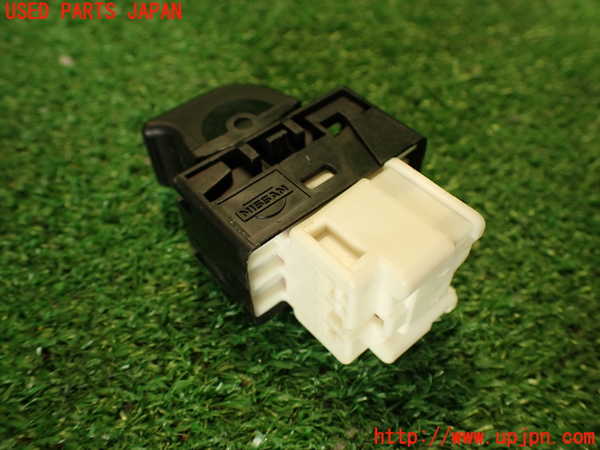 2UPJ-9241606245]フォレスター(SF5)左前パワーウィンドウスイッチ 中古_3