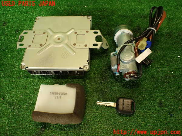 2UPJ-9241606110]フォレスター(SF5)エンジンコンピューター 中古_2