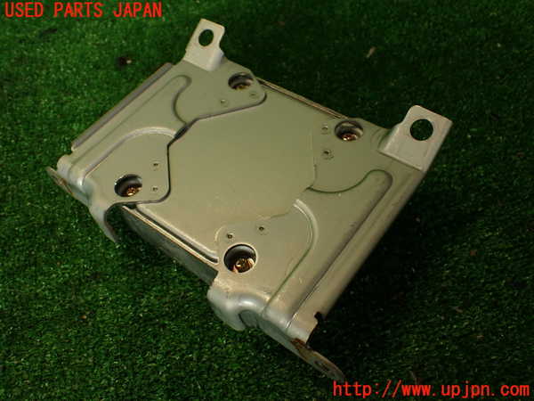 2UPJ-9241606145]フォレスター(SF5)エアバッグコンピューター 中古_2