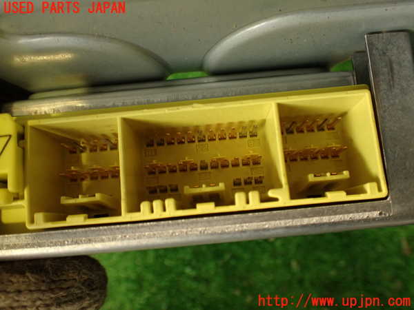2UPJ-9241606145]フォレスター(SF5)エアバッグコンピューター 中古_3