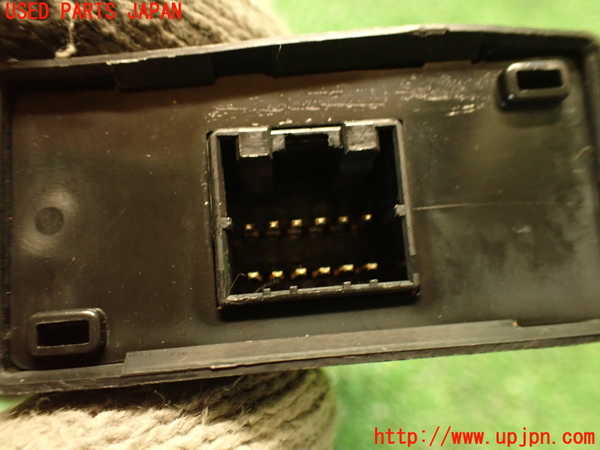 2UPJ-9241606146]フォレスター(SF5)コンピューター1(シフトロック) 中古 88083FC020_3