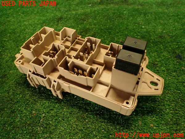 2UPJ-9241606742]フォレスター(SF5)ヒューズボックス2(室内運転席側) 中古_2