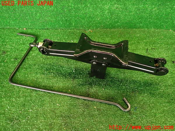 2UPJ-9241607805]フォレスター(SF5)車載工具 中古_2