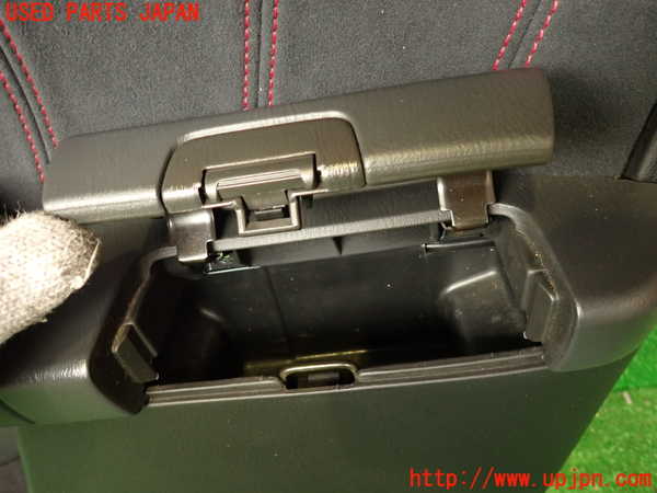 2UPJ-9241601234]フォレスター(SF5)右前ドア内張り 中古_4