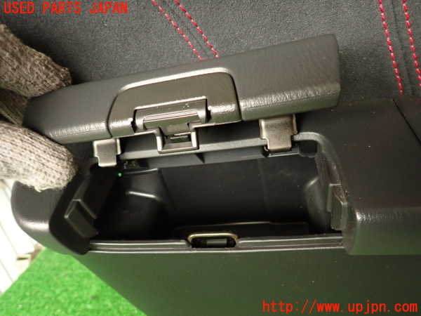 2UPJ-9241601264]フォレスター(SF5)左前ドア内張り 中古_4