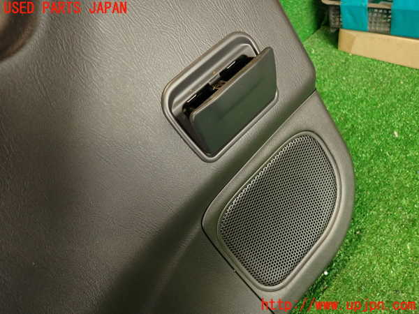 2UPJ-9241601324]フォレスター(SF5)左後ドア内張り 中古_2
