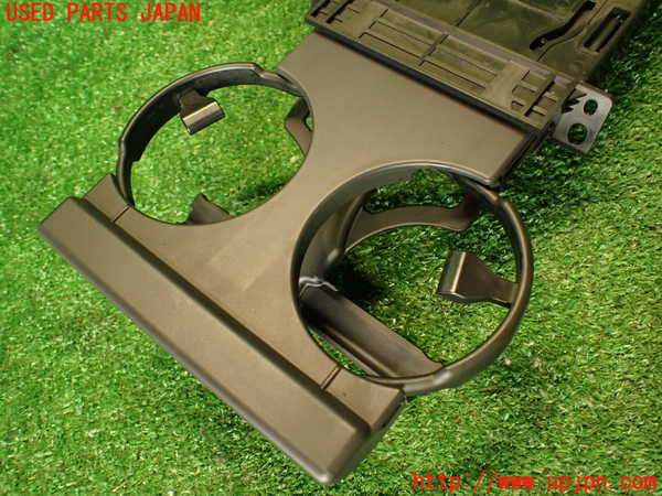 2UPJ-9241607810]フォレスター(SF5)ドリンクホルダー 中古_3