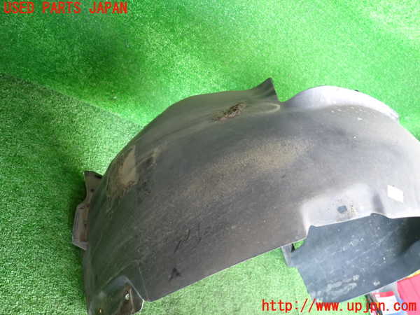 2UPJ-9241621090]VW シロッコR(13CDL)右前フェンダーライナー 中古_3
