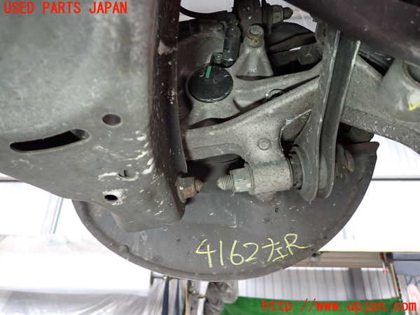 2UPJ-9241624305]VW シロッコR(13CDL)左リアナックルハブ 中古_2