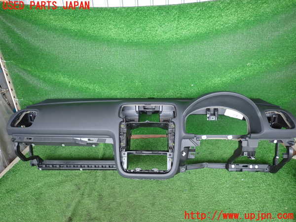 2UPJ-9241627505]VW シロッコR(13CDL)ダッシュボード 中古_1