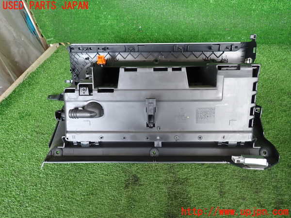 2UPJ-9241627516]VW シロッコR(13CDL)グローブボックス1 中古_4