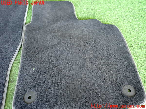 2UPJ-9241627800]VW シロッコR(13CDL)フロアマット 中古 (2列　4枚)_2