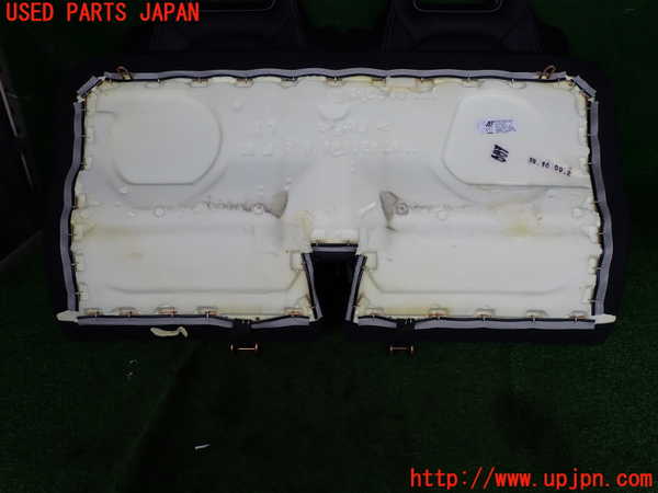 2UPJ-9241627385]VW シロッコR(13CDL)リアシート 中古_3