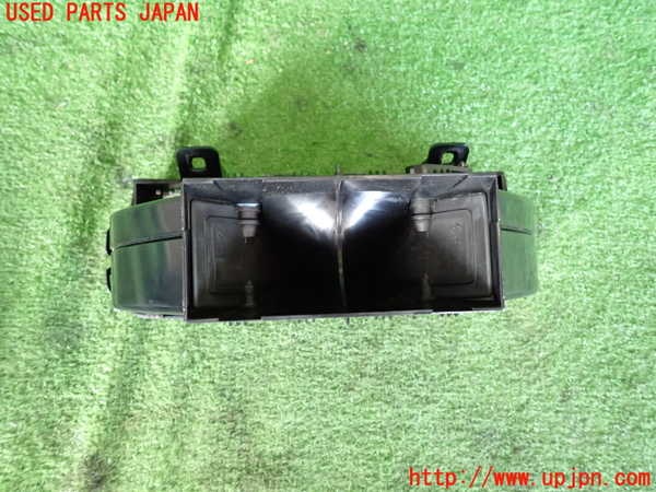 2UPJ-9241627528]VW シロッコR(13CDL)エアコン吹き出し口3 中古　(真中)_3