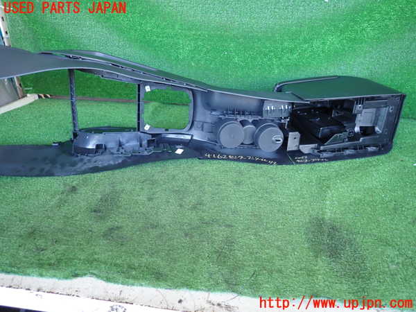 2UPJ-9241627540]VW シロッコR(13CDL)センターコンソール 中古_5