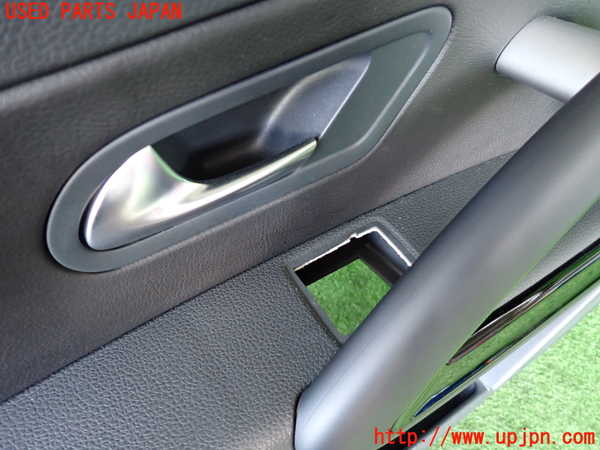 2UPJ-9241621264]VW シロッコR(13CDL)左ドア内張り 中古_3
